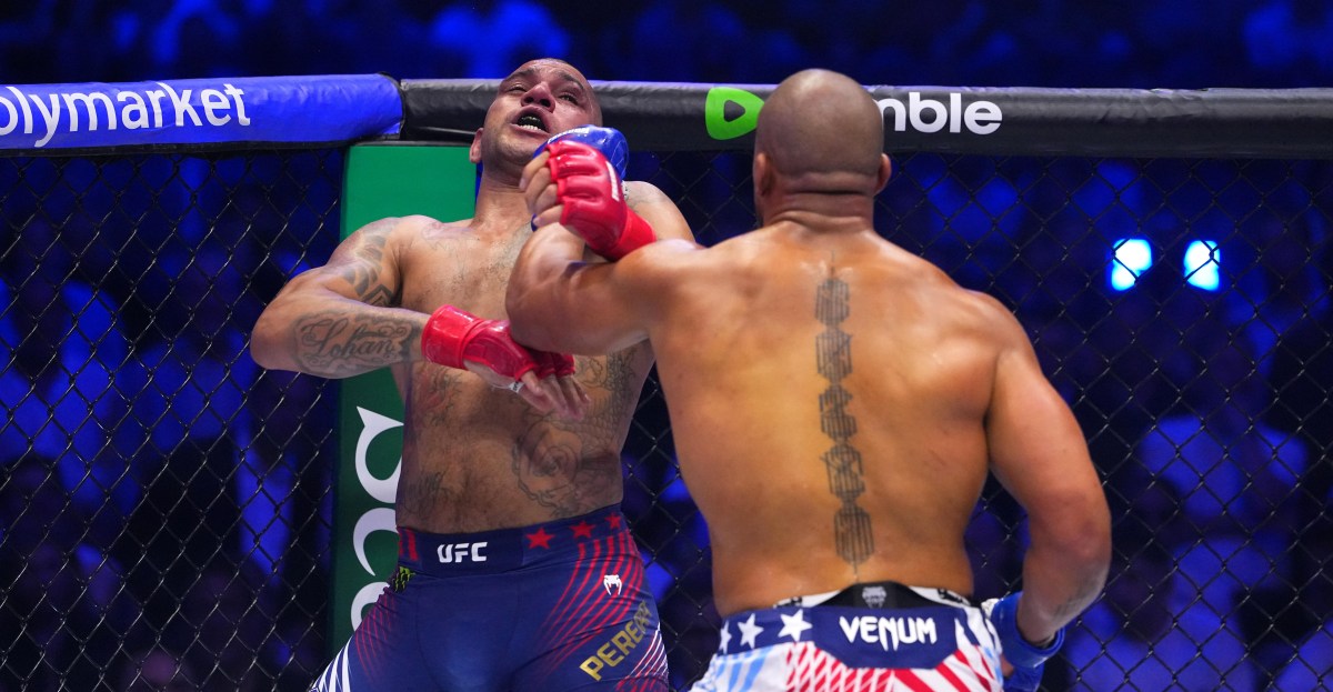 Alex Pereira vs. Ciryl Gane full fight video highlights