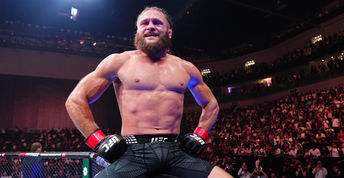 ‘Put his ass in the dirt’: Pros react to Rafael Fiziev’s spectacular UFC Baku knockout