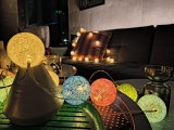 Low-light samples, main camera (1x) - 25mm, f/1.7, ISO 1371, 1/33s (4096x3072px) - Motorola Razr 70 review