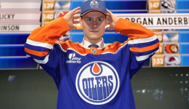 Oilers Select Robinson (Jun. 27)