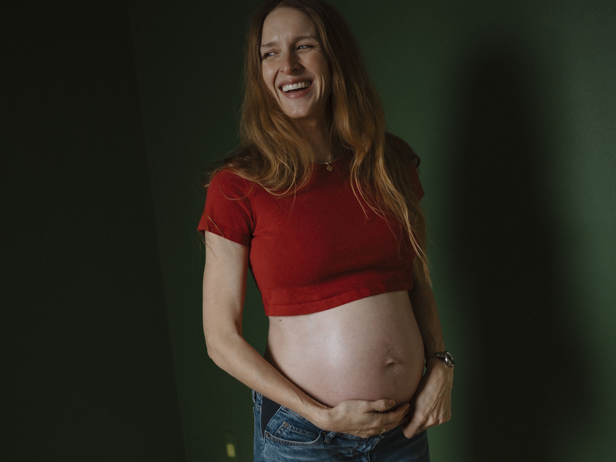 Birth of daughter inspires Hayley Gene Penner to create album 'Clumps' - SteinbachOnline.com