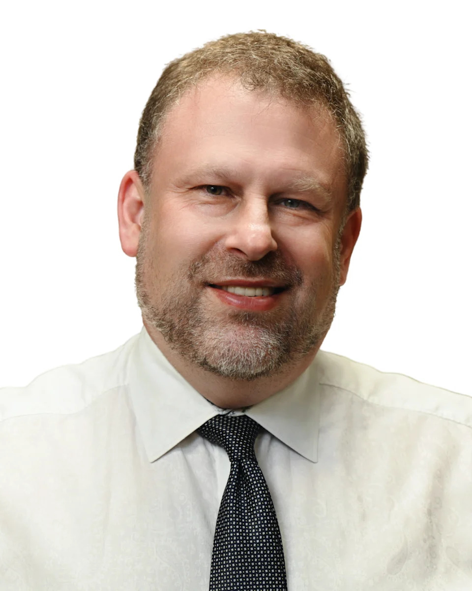 Gil Lichtshein, MD, is a board-certified psychiatrist in private practice in Boca Raton, Florida.
