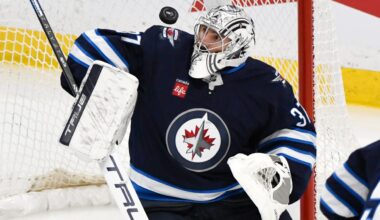 Sabres discussing deal for Jets star goalie Connor Hellebuyck