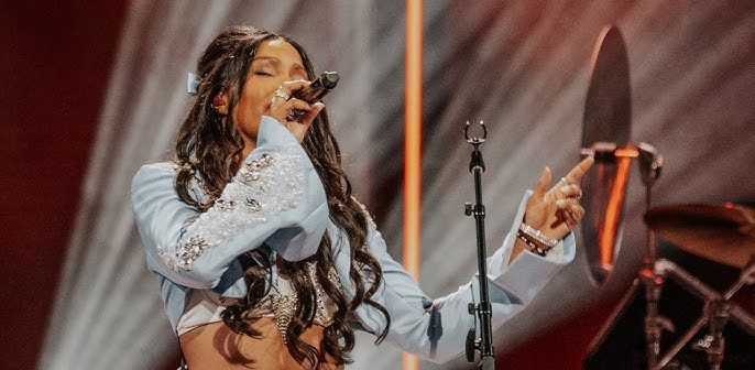 Sacha wins big at CMAOntario awards
