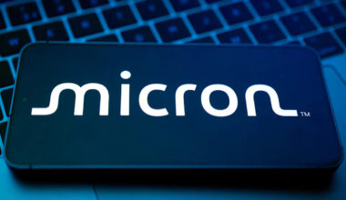 Micron's blowout earnings just reset the AI memory trade