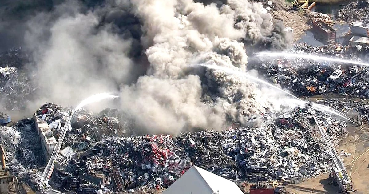Officials give update on fire raging at a Brampton scrap yard – CP24