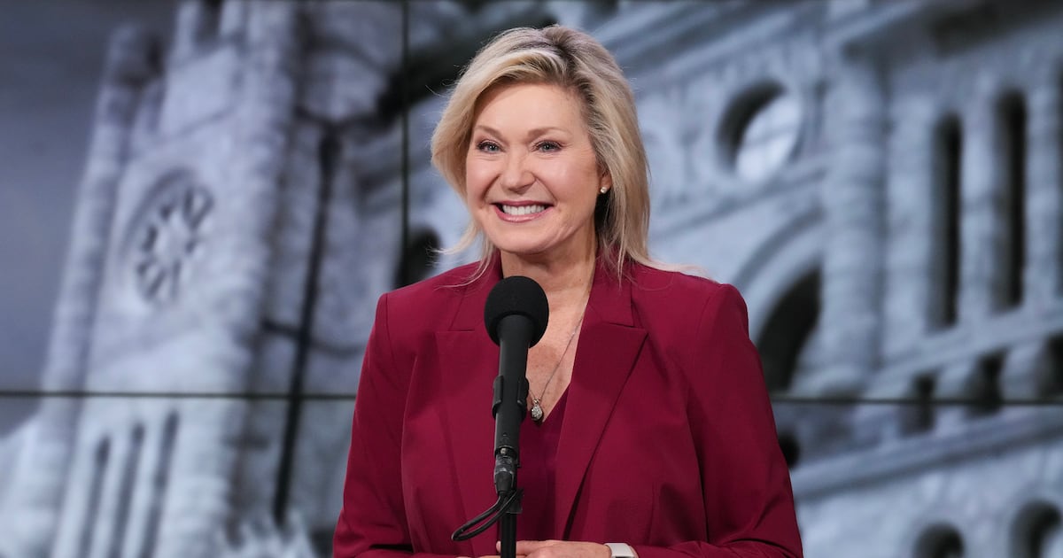 Former Mississauga mayor Bonnie Crombie considering running for her old job – CP24