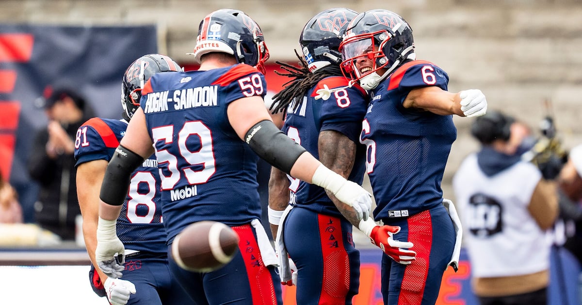 Philpot builds on his league lead in receiving yards – TSN