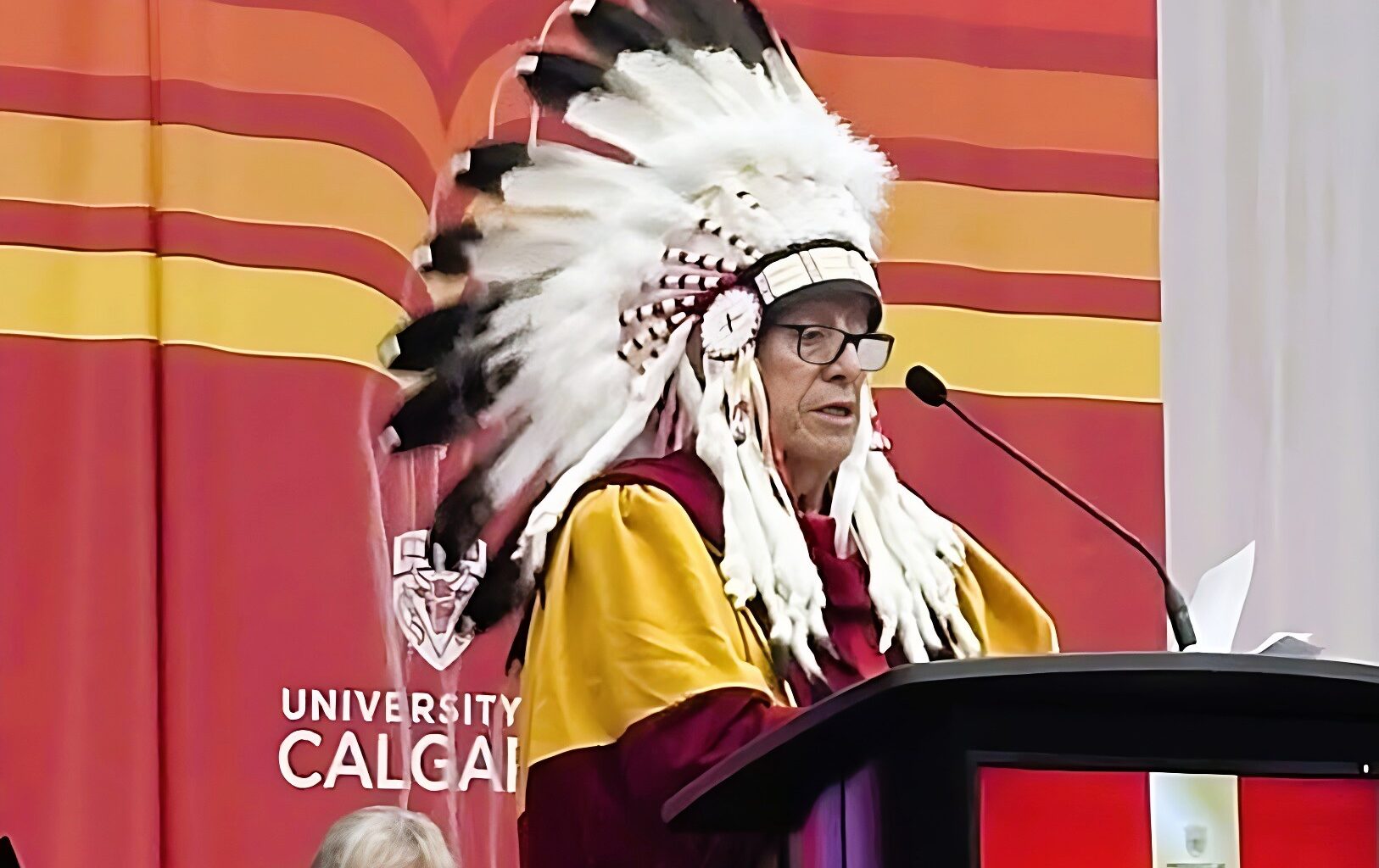 Bearspaw Elder Rod Hunter receives University of Calgary honorary degree