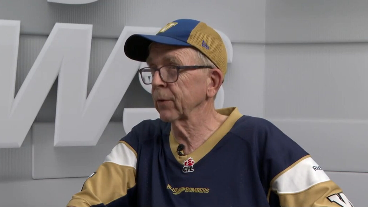 70-year CFL tour for Winnipeg Blue Bombers superfan