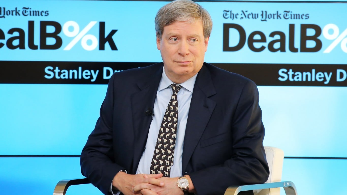 The Billionaire Who Called the 2008 Bubble Just Dumped Google to Buy These 5 AI Hardware Stocks
