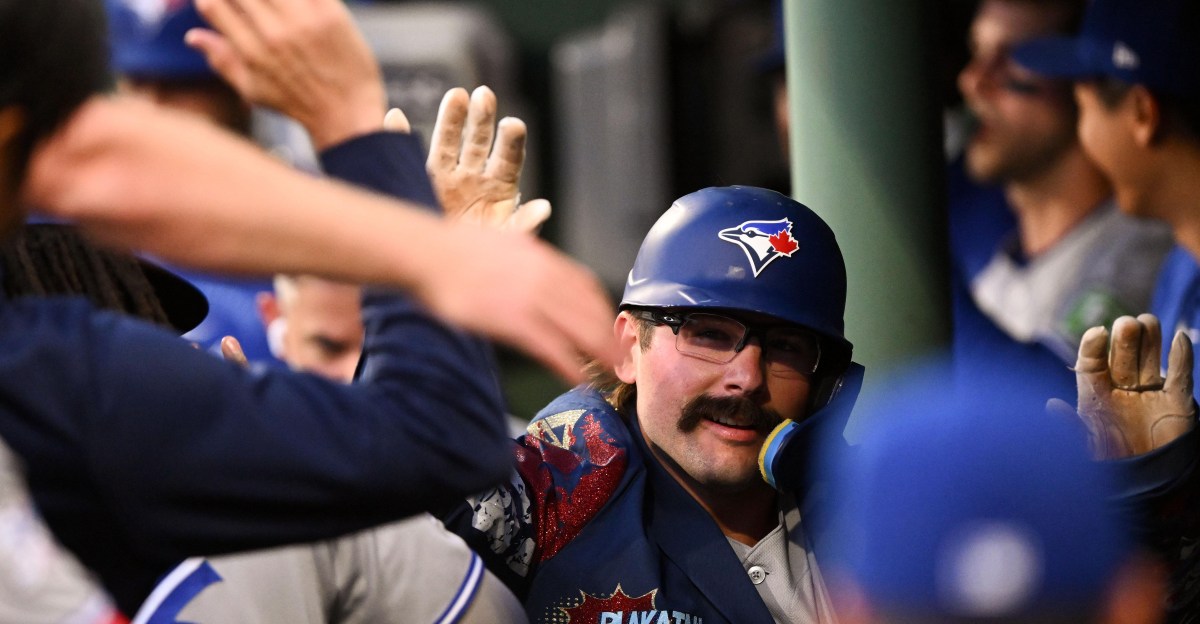 Jays Hit Three Home Runs, Beat Red Sox