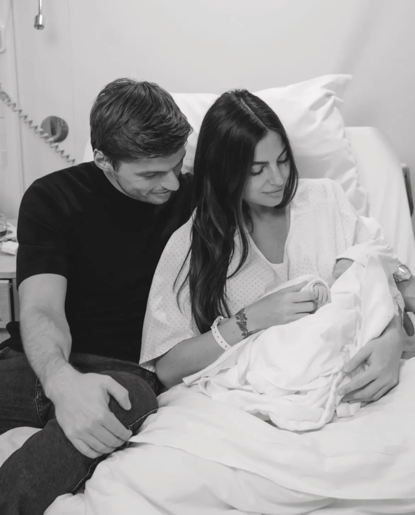 Max Verstappen and Kelly Piquet following the arrival of their daughter. Image: @motorsportcom on Instagram