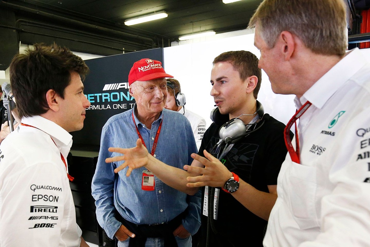 Mercedes welcome Niki Lauda's family at F1 Austrian GP: "A legacy that lives on"