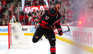 Hurricanes hold off Golden Knights in Game 5, move within 1 win of Stanley Cup
