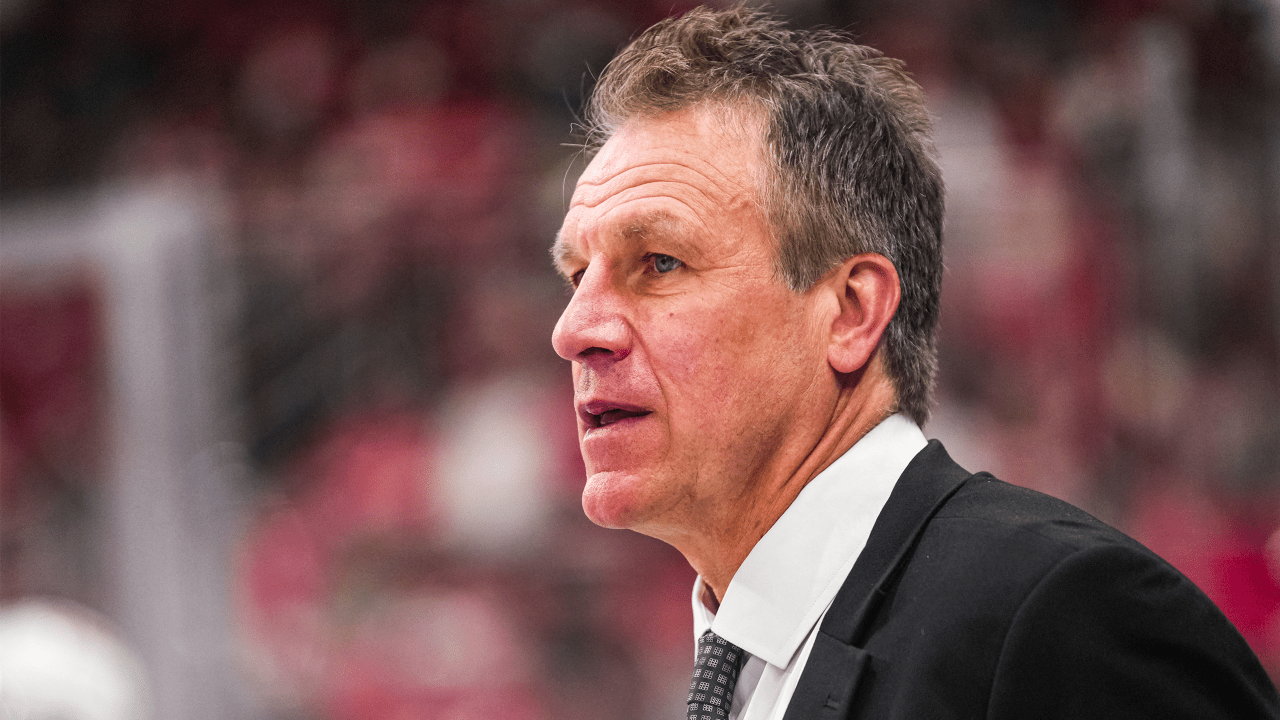 Hiller hiring as coach latest bold move by Maple Leafs