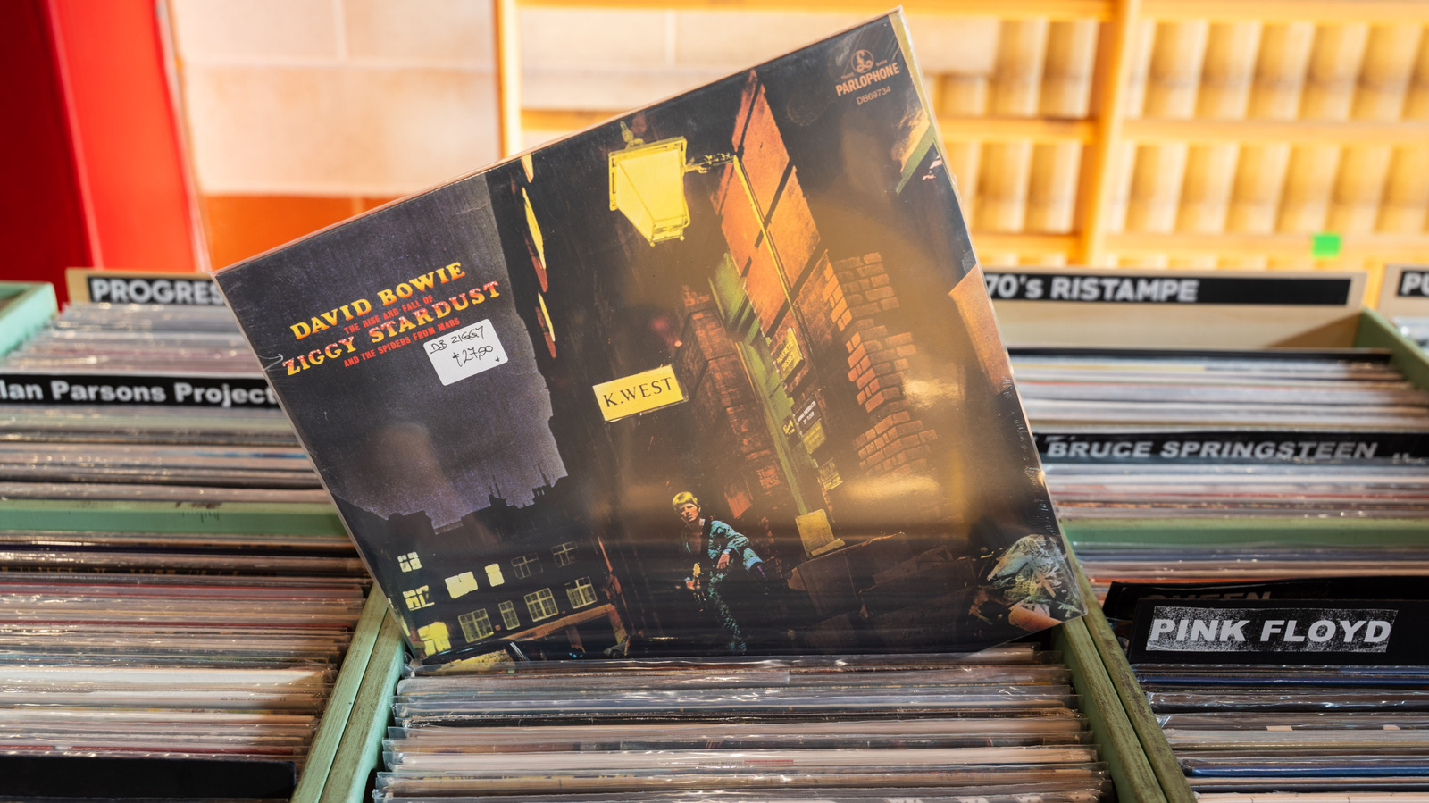 10 Vinyl Records Every Classic Rock Fan Should Already Own