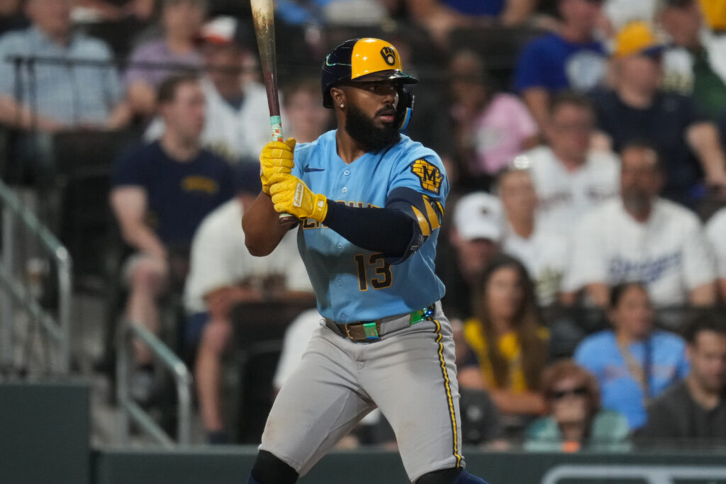 Padres Sign Luis Rengifo - MLB Trade Rumors