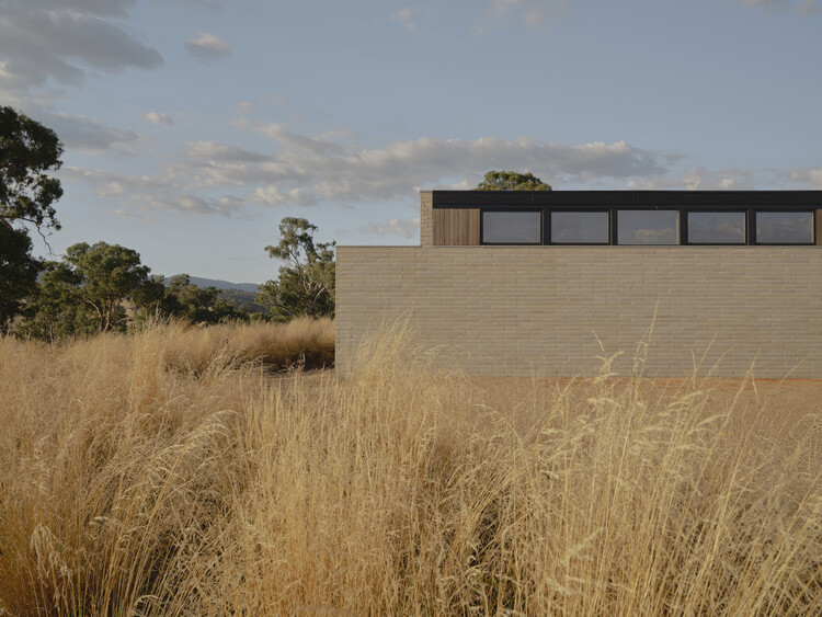 Mansfield House / Field Office Architecture - Image 6 of 17