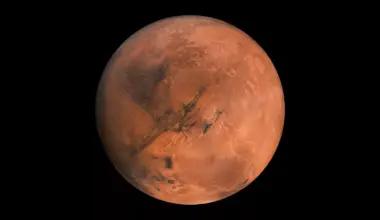 First Garnet Ever Found on Mars Reveals Hidden Geological History