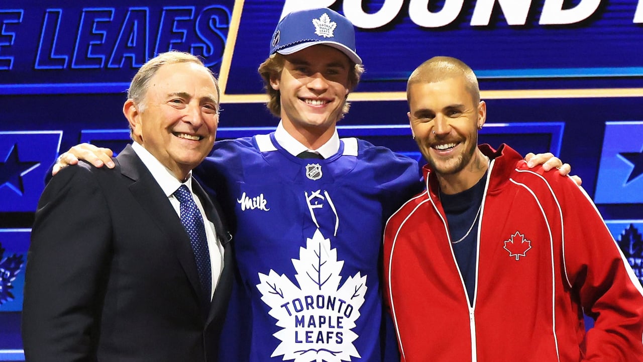 Playing with Matthews, Maple Leafs ‘luxury’ for McKenna, Button says