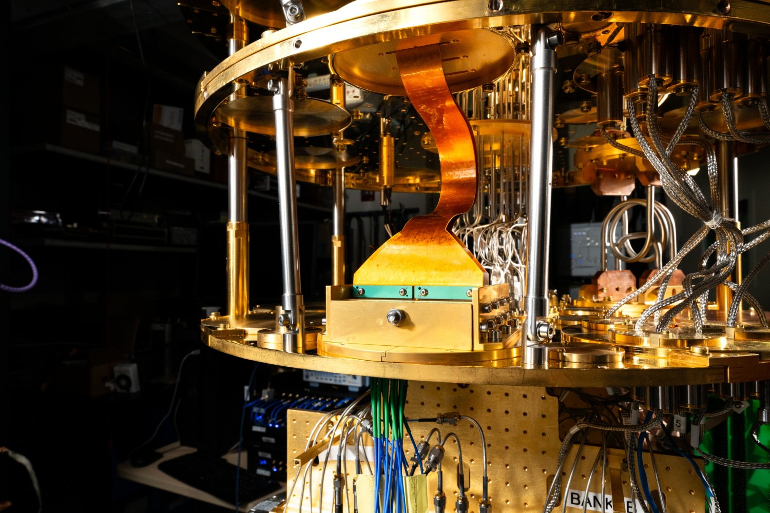 Flexible cryogenic cables solve a challenge in quantum system development | MIT News