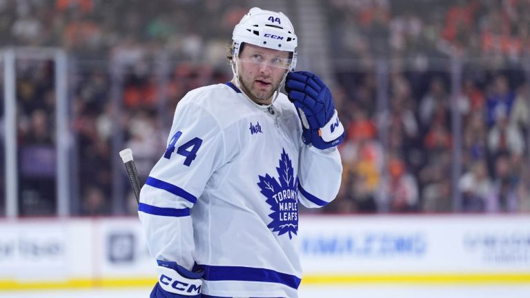 Maple Leafs' Morgan Rielly submits 4-team trade list