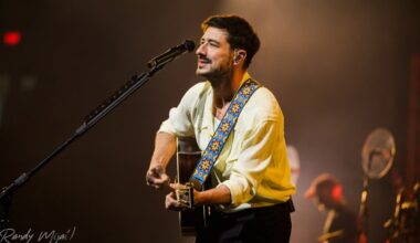 Mumford & Sons on Jun 2, 2026, photo by Randy Romero