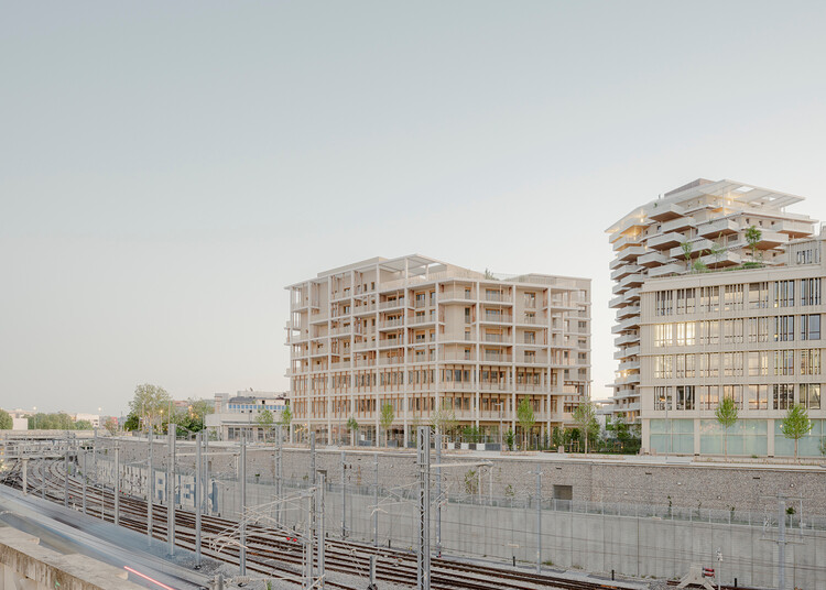 Nanterre Housing / AQMA - Exterior Photography