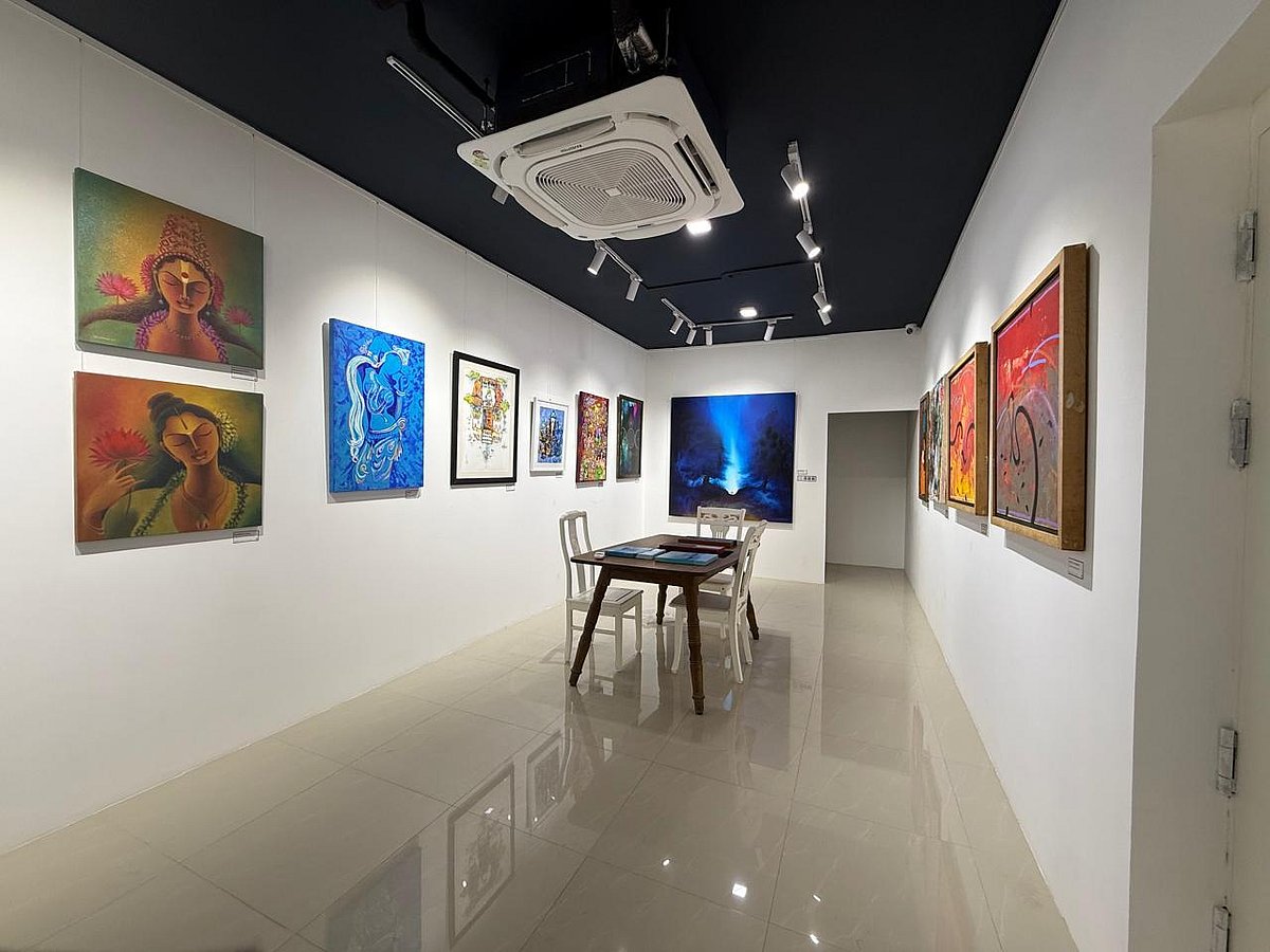 A Gallery Next Door: How Art Cube Is Bringing Art Home