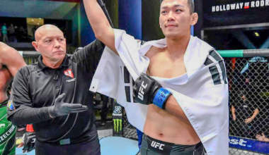 Jung Da-woon is delighted after winning a light heavyweight victory in the third match of the UFC Fight Night 165 main card at Sajik Gymnasium in Busan in December 2019. Photo = MK Sports DB