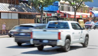 Traffic calming will get more green lights in West Vancouver