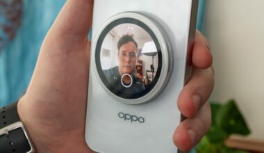 Oppo’s Bubble selfie screen is crying out for Qi2
