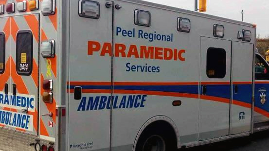 2 motorcyclists seriously injured in early morning Brampton crash