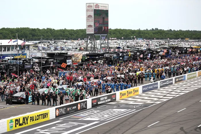 Pre-race grid