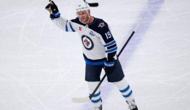Jonathan Toews, 3-time Stanley Cup champion, announces retirement