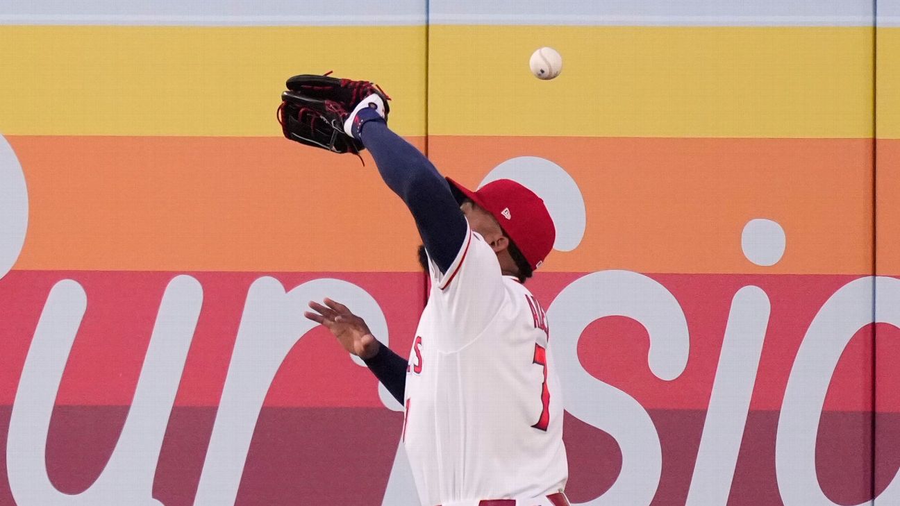 Ball bonks off Angels OF Adell's head, over fence for home run