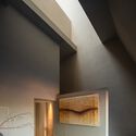 Courtesy of line+ Red Valley Dwellings / line+ studio - Image 5 of 47