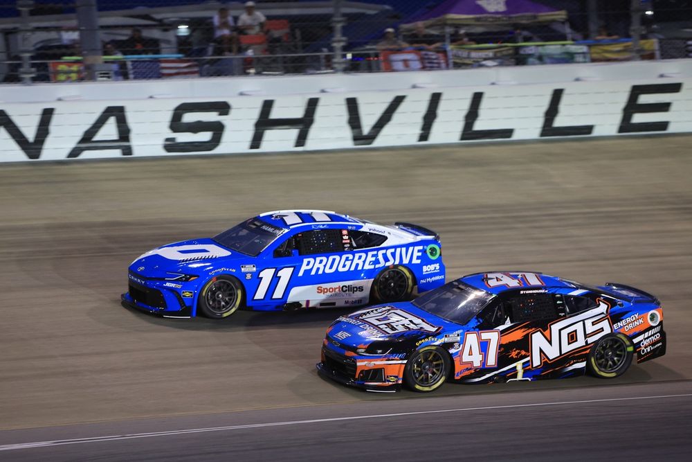 Ricky Stenhouse Jr., No. 47 Hyak Motorsports Chevrolet; Denny Hamlin, No. 11 Joe Gibbs Racing Toyota