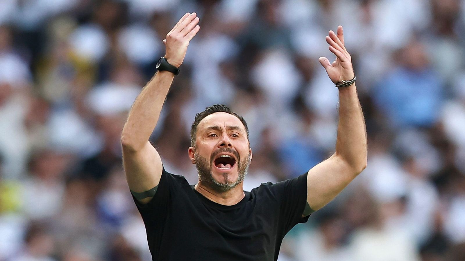 Tottenham take 'lead' over Man Utd in race to sign Premier League midfielder thanks to De Zerbi