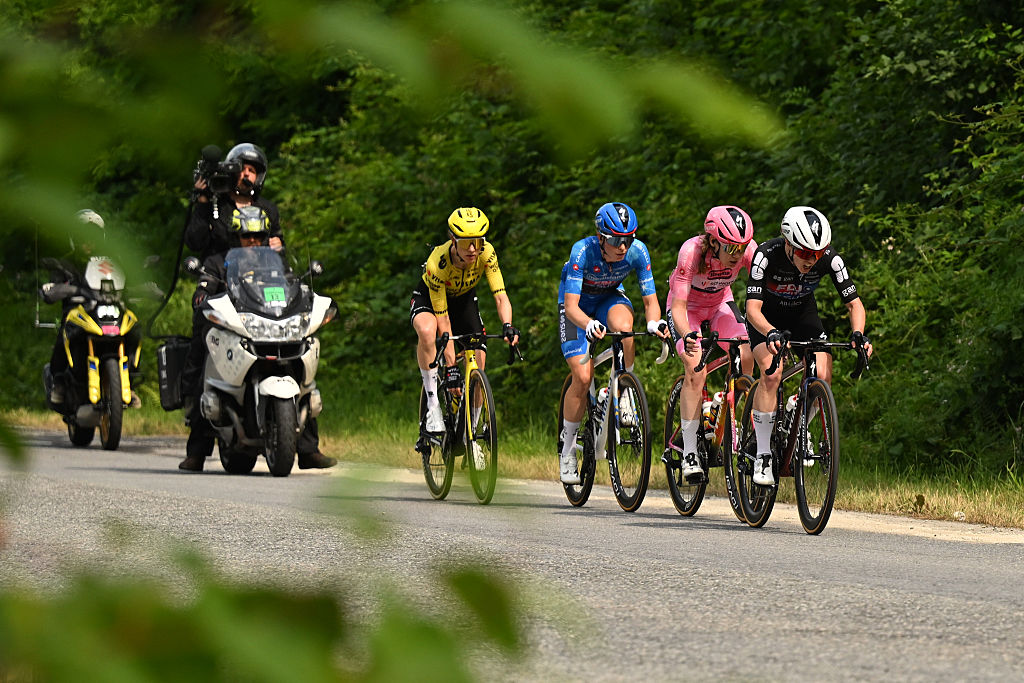 Femke de Vries of Netherlands and Team Visma | Lease a Bike, Demi Vollering of Netherlands and Team FDJ United - SUEZ - Blue Queen of the Mountain Jersey, Anna van der Breggen of Netherlands and Team SD Worx - Protime - Pink Leader Jersey and Lauren Dickson of Great Britain and Team FDJ United - SUEZ compete in the chase group during the 37th Giro d'Italia Women 2026 - Stage 9 a 145km stage from Saluzzo to Saluzzo / #UCIWWT / on June 07, 2026 in Saluzzo, Italy. (Photo by Luc Claessen/Getty Images)