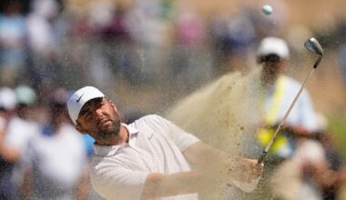 Scottie Scheffler trying to chase down Wyndham Clark at U.S. Open