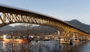 Ironworkers’ mark 68 years since Vancouver bridge collapse in ceremony yesterday