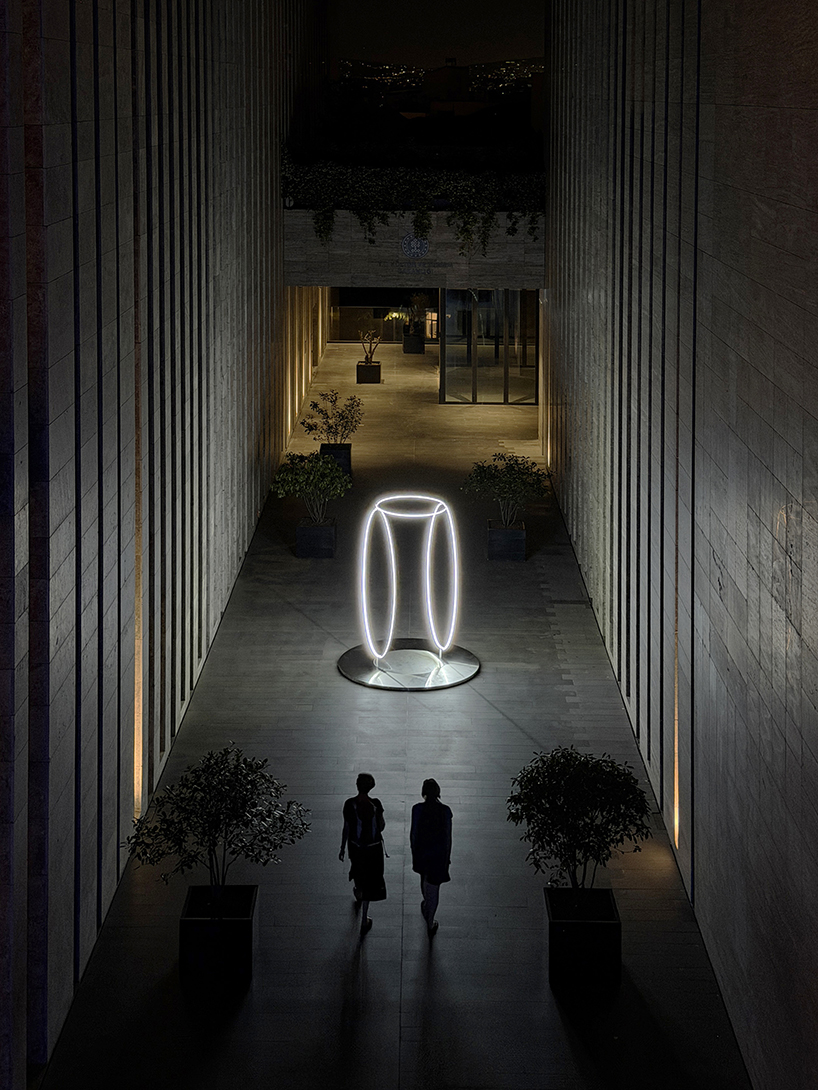 karolina halatek’s installation transforms light into an immersive architectural field in istanbul - 1