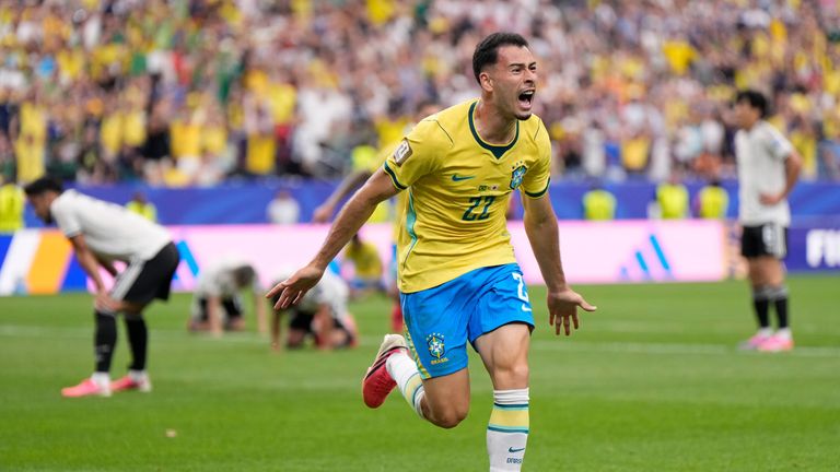 Martinelli wheels away to celebrate