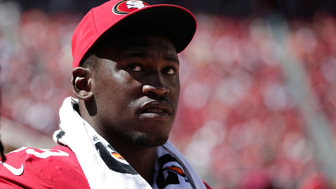 San Francisco outside linebacker Aldon Smith said Tuesday that he visited Ray McDonald's home for a short time the day the ex-49ers defensive lineman is accused of sexually assaulting a woman (Marcio Jose Sanchez/AP)