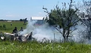 Butler Missouri plane crash: 11 skydivers, 1 pilot were killed in crash, officials say