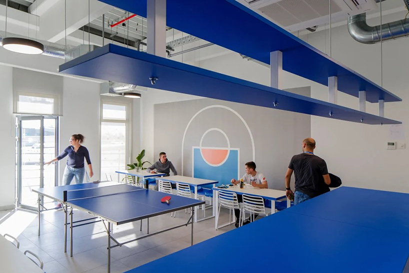sports-themed meeting pods by studio c11 organize decathlon zagreb office interiors - 2