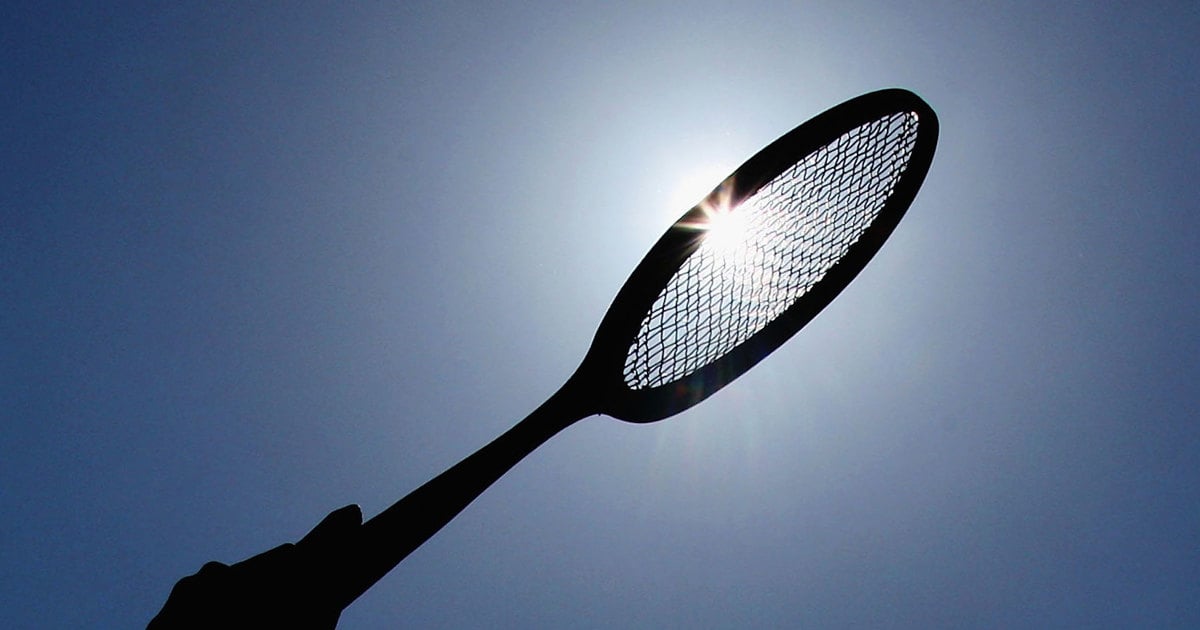Guidance on staying safe on court in the heat this summer