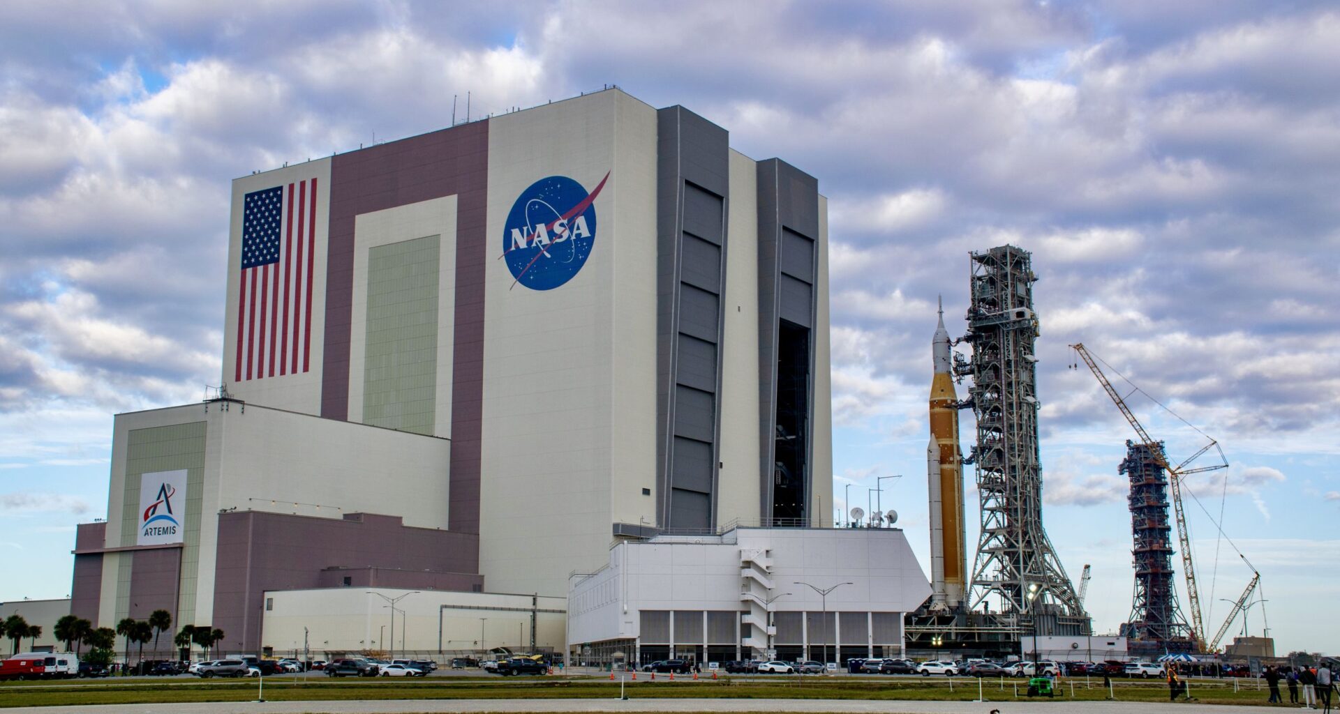 NASA's aging infrastructure can't handle Artemis launches without $1 billion in upgrades, watchdog warns